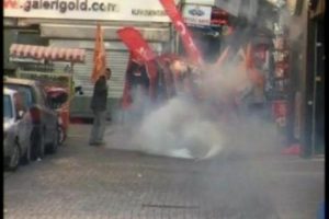İSTANBUL TAKSİM'DE 1 MAYIS CANLI İZLE