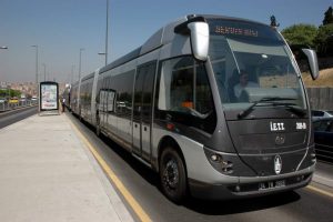 Metrob&uuml;s seferleri başladı...Galata ve Unkapanı K&ouml;pr&uuml;leri trafiğe a&ccedil;ıldı