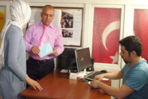 İş&ccedil;i bayramında &ouml;yle bir şey yaptı ki...