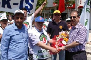 Uşak'ta sakin 1 Mayıs kutlaması