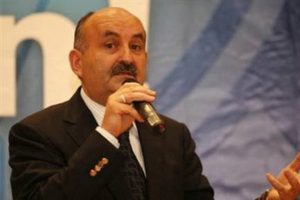 Bakan şiddetin &ouml;n&uuml;ne ge&ccedil;menin yolunu a&ccedil;ıkladı