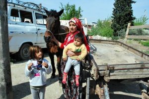 &Ccedil;ocuk gelin kocası i&ccedil;in af istiyor