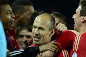 Bayern M&uuml;nih 'Bar&ccedil;a'layıp finale u&ccedil;tu