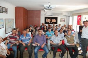 İşten &ccedil;ıkarılan iş&ccedil;iler Ankara'ya gidiyor