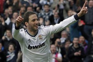 Higuain'le yollar ayrılıyor!