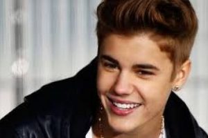 İnci S&ouml;zl&uuml;k'&uuml;n Justin Bieber oyunu
