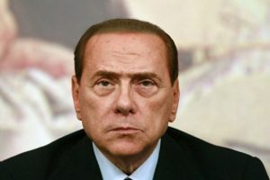 Berlusconi'yi şok eden mektup!