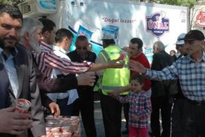 'Alkol değil, milli i&ccedil;eceğimiz ayran i&ccedil;iniz'