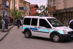 5'inci kattan atlayarak intihar etti