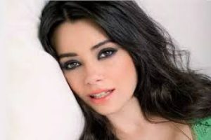 &Ouml;zg&uuml; Namal'ın 3 yıllık ilişkisi bitti