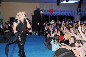 Kibariye'den Anneler G&uuml;n&uuml;'ne &ouml;zel konser