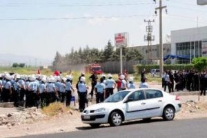 Akil İnsanlar protestosuna biber gazı