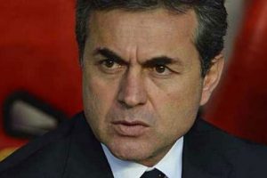 Fenerbah&ccedil;e, Galatasaray'ı alkışlamayacak