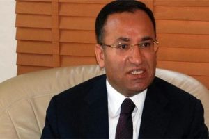Bozdağ'dan 'İzmir anketi' a&ccedil;ıklaması