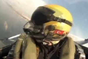 Nefes kesen g&ouml;r&uuml;nt&uuml;ler