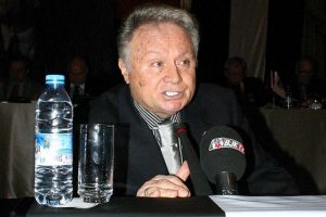 Beşiktaş Divan Kurulu Toplantısı ertelendi
