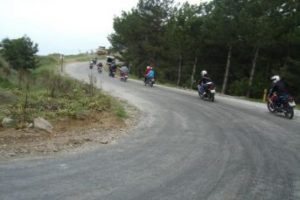&Ccedil;ocukların motosiklet gezintisi acı bitti