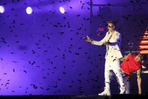 Justin Bieber'ın şarkısı &ccedil;alıntı mı?
