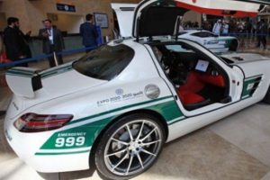 Dubai polisinin keyfine diyecek yok!