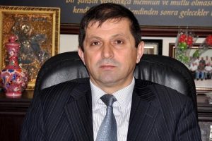 CHP'den istifa etti AK Parti'ye ge&ccedil;ti