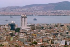 İzmir sil baştan yenileniyor
