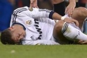 Mesut Özil'in korkutan sakatlığı