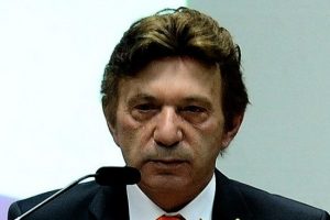 "Adil ve işleyen bir anayasaya sahip olma vakti"