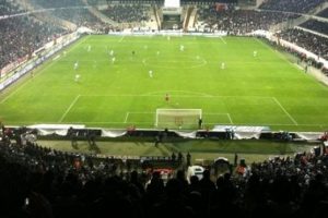 Beşiktaş İn&ouml;n&uuml;'ye veda ediyor