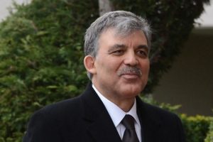 G&uuml;l, yargı mensuplarına seslendi