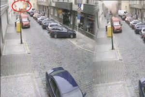 Prag'daki patlama anı b&ouml;yle g&ouml;r&uuml;nt&uuml;lendi