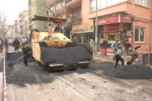 Yıldırım'da asfalt &ccedil;alışmaları