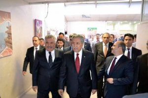 Arın&ccedil;'tan &ccedil;&ouml;z&uuml;m s&uuml;reci yorumu