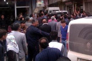 Esnafla polis birbirine girdi