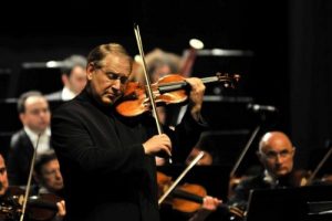 Mersin'de m&uuml;zik festivali