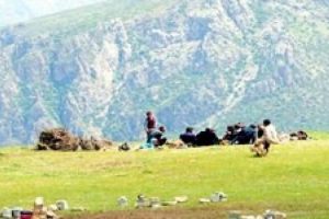 Yasaklı yaylalar a&ccedil;ıldı, askerler kışlasına &ccedil;ekildi