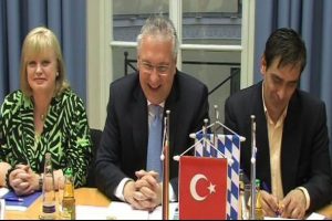 Atat&uuml;rk T&uuml;rkiyesi'nden geri gidiş var