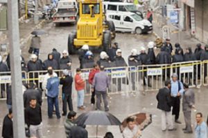 H&uuml;k&uuml;met MHP'den rica etti: Yatıştırın