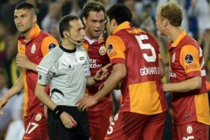 C&uuml;neyt &Ccedil;akır'ın derbi notu belli oldu!