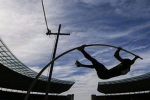 Atletizmde 24 yıllık rekor kırıldı!