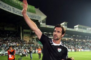 "Allah kısmet ederse Bursaspor'da &ccedil;alışmak istiyorum"