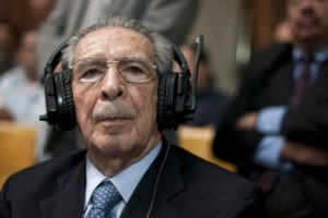Efrain Rios Montt, hastaneye kaldırıldı