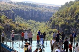 Kanyona "mağara kafe" yapılacak