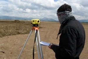 Y&uuml;ksekova Havaalanı'nın yapımı hız kazandı