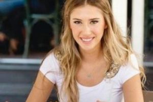 Acun'ın sevgilisi  ABD'de doğuracak