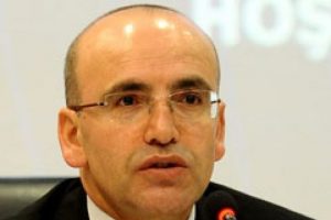 Maliye Bakanı'ndan b&uuml;t&ccedil;e a&ccedil;ıklaması