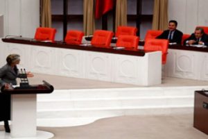CHP'li Tarhan ile İ&ccedil;işleri Bakanı arasında Reyhanlı tartışması...