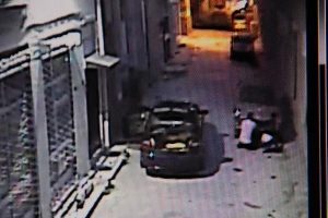 "Hırsızlık yaptık &ouml;z&uuml;r dileriz"