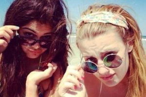 Gizem Karaca'dan Amerika g&uuml;nl&uuml;ğ&uuml;