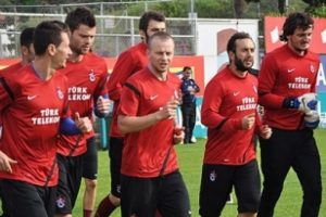 Trabzonspor'da g&ouml;zler G.Saray ma&ccedil;ında
