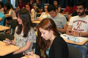 Kısa mesajlı &uuml;niversite eğitimi